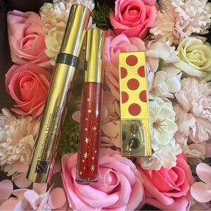 Estee Lauder lipsticks